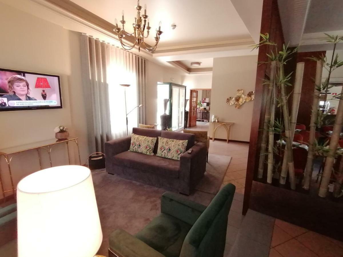 Residencial Imperial Hotel Luso  Ngoại thất bức ảnh