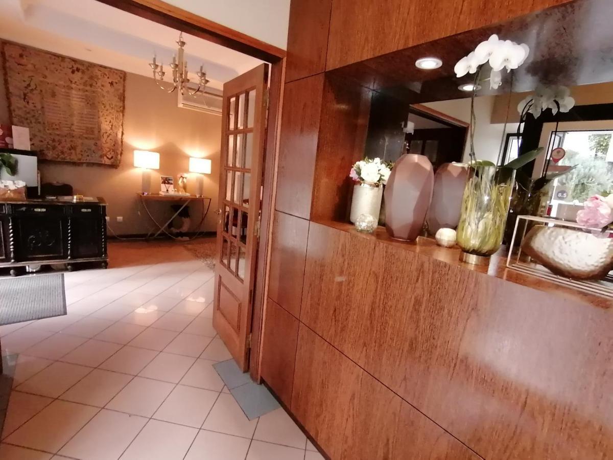 Residencial Imperial Hotel Luso  Ngoại thất bức ảnh
